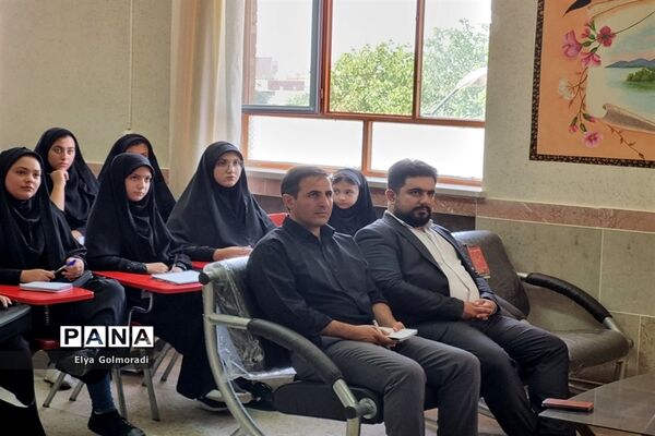 دوره آموزش خبرنگاری در شهرستان شاهین‌دژ