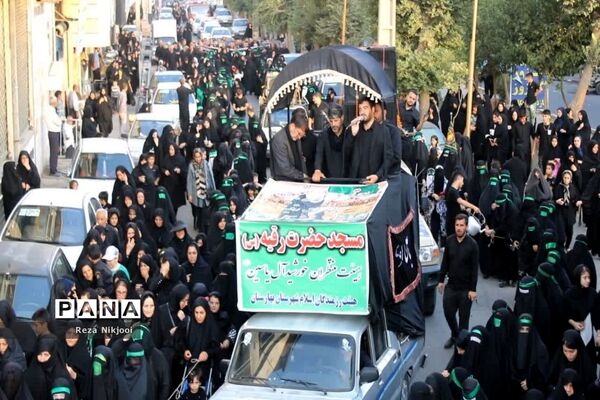 حرکت کاروان زینبیون در شهرستان بهارستان