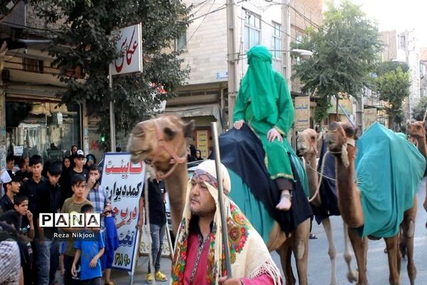 حرکت کاروان زینبیون در شهرستان بهارستان