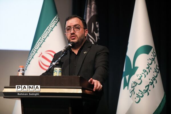 دورهمی فعالان حوزه کودک و نوجوان