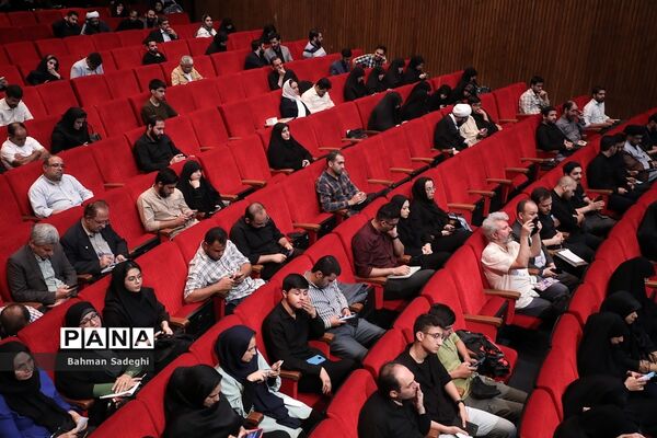 دورهمی فعالان حوزه کودک و نوجوان