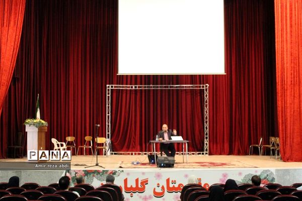 دوره آموزشی تشریح برنامه‌ها و فعالیت‌های سازمان دانش‌آموزی