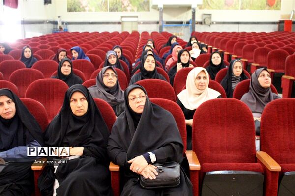 دوره آموزشی تشریح برنامه‌ها و فعالیت‌های سازمان دانش‌آموزی