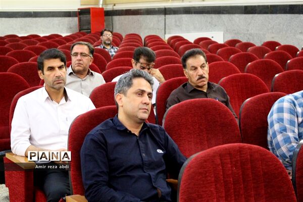 دوره آموزشی تشریح برنامه‌ها و فعالیت‌های سازمان دانش‌آموزی