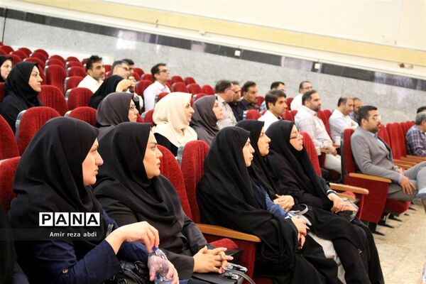 دوره آموزشی تشریح برنامه‌ها و فعالیت‌های سازمان دانش‌آموزی