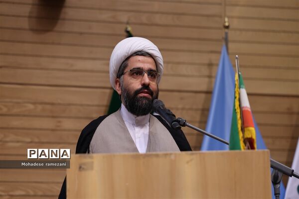 ‌اختتامیه همایش مفلحون و تقدیر از منتخبان