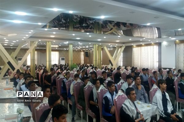 افتتاحیه دوره یاوران ولایت بسیج دانش‌آموزی در کاشمر