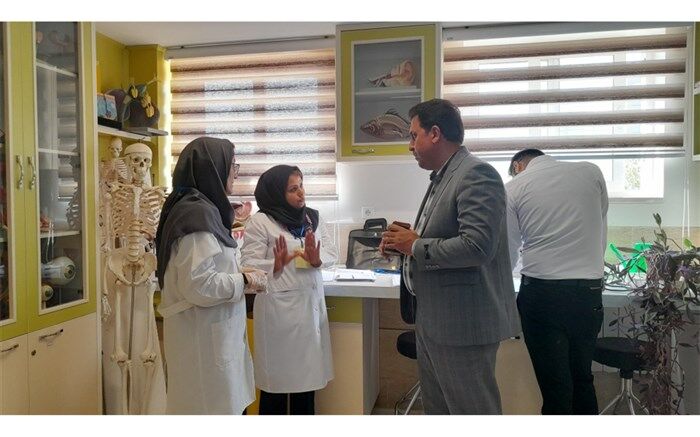 بیست و یکمین دوره مسابقات آزمایشگاهی  استان اصفهان در پژوهشسرای شهید شهریاری برگزار‌شد