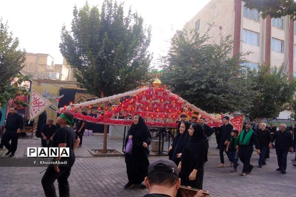 جلوه های عزاداری قشرهای مختلف مردم در ماه محرم-1