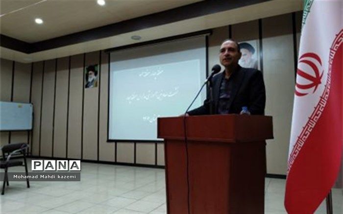 تفکر معاون آموزشی باید از نوع حل مسئله باشد