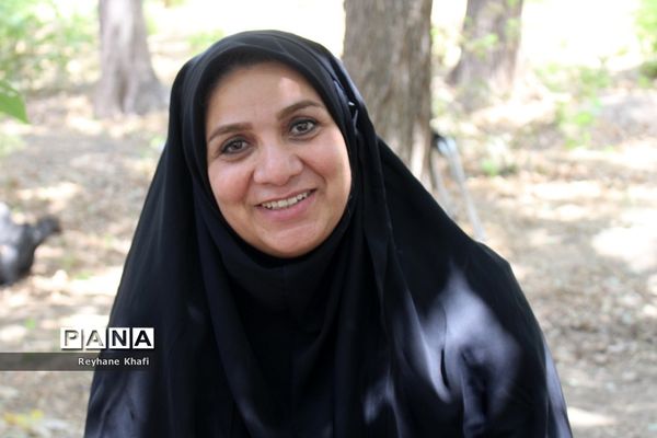 اجرای طرح لبخند مربیان و یاورمربیان شهرستان‌های استان تهران در اردوی استانی یاورمربیان دختر