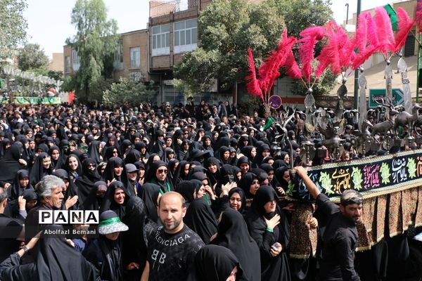 دسته عزاداری چهل اختران قم