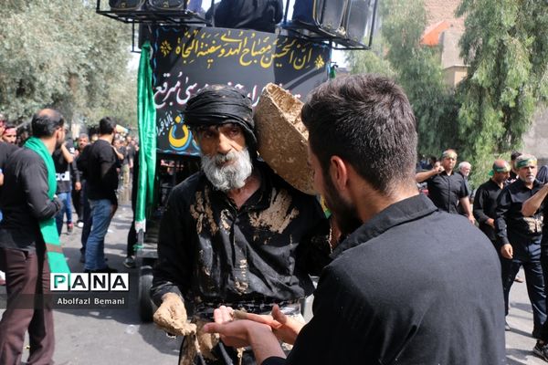 دسته عزاداری چهل اختران قم