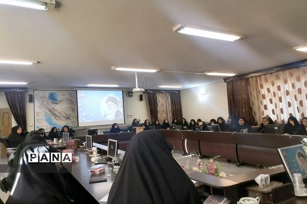 برگزاری جلسه تئوری روایتگران محله و روستا در دهاقان