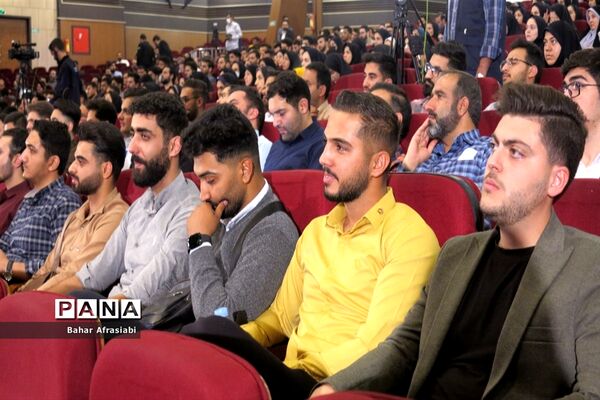 همایش استقبال از نو‌معلمان آموزش و پرورش شهرستان‌های استان تهران