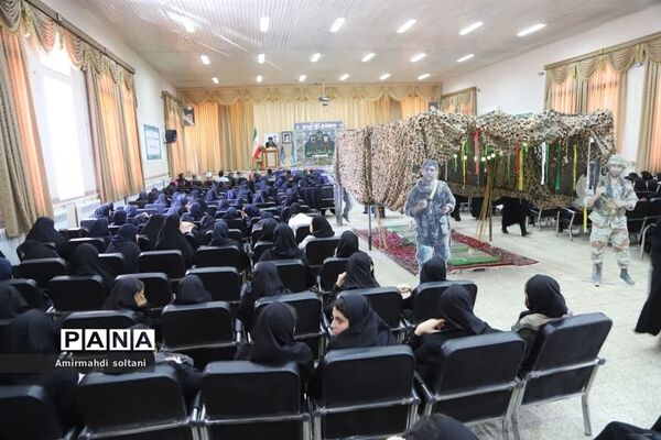مراسم یادواره شهدا در مدرسه دخترانه شاهد نورالزهرا اداره آموزش و پرورش ناحیه سه تبریز