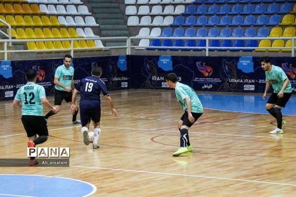 دیدار تیم‌های خبرنگاران و هنرمندان آذربایجان غربی