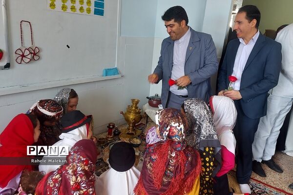 آیین افتتاحیه اتاق بازی و یادگیری در دبستان سعدی در صباشهر شهریار