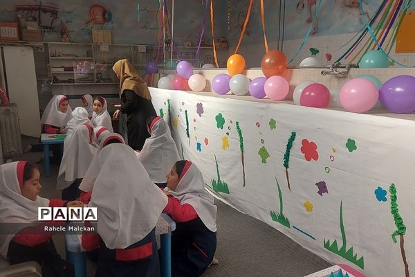 آیین افتتاحیه اتاق بازی و یادگیری در دبستان سعدی در صباشهر شهریار