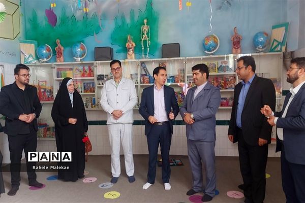 آیین افتتاحیه اتاق بازی و یادگیری در دبستان سعدی در صباشهر شهریار