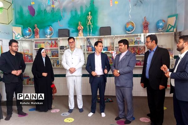 آیین افتتاحیه اتاق بازی و یادگیری در دبستان سعدی در صباشهر شهریار