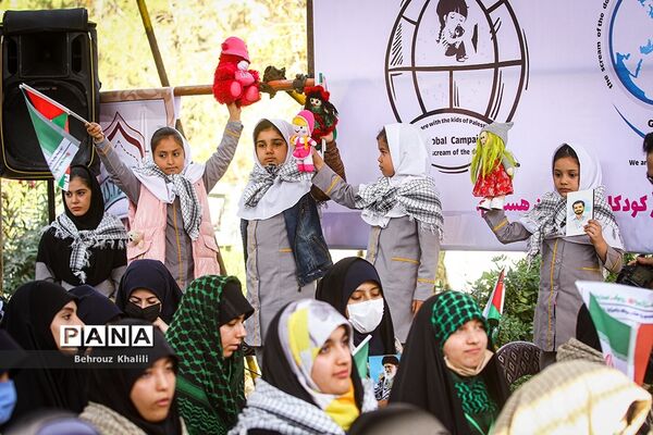 آیین افتتاحیه اردوهای راهیان‌نور دانش‌آموزی