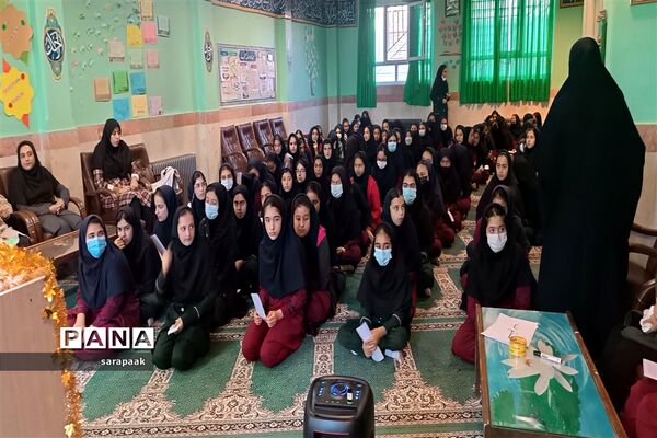 برگزاری رویداد مدرسه‌ای نوجهان در دبیرستان فاطمه‌زهرا ( س) شهرستان فیروزکوه