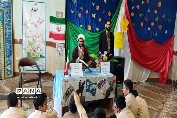 برگزاری رزمایش پدافند غیرعامل و مدیریت بحران در مدارس شهرستان فیروزکوه