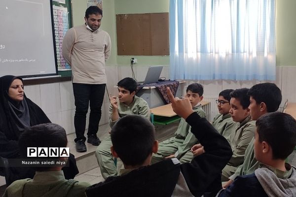 برگزاری رویداد نوجهان در مدرسه هموطن۲ رودهن