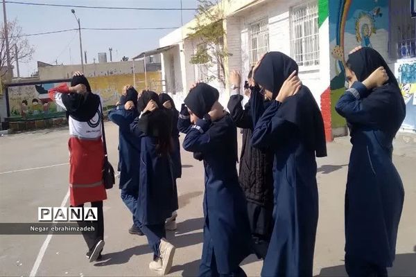 مانور پناه‌گیری و خروج اضطراری در شهرستان جاجرم