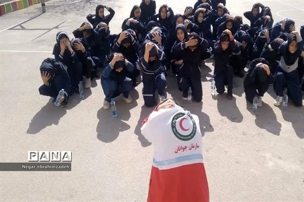 مانور پناه‌گیری و خروج اضطراری در شهرستان جاجرم