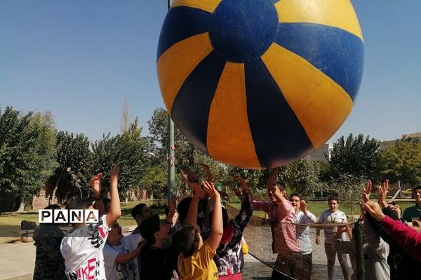 اردوی دانش‌آموزی در فرهنگ‌ سرای ولا ناحیه دو ری