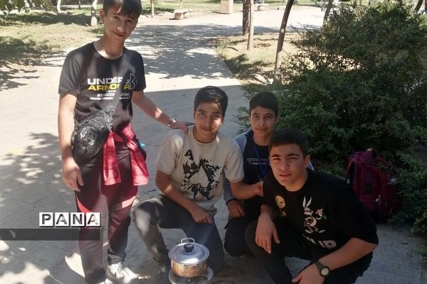 اردوی دانش‌آموزی در فرهنگ‌ سرای ولا ناحیه دو ری