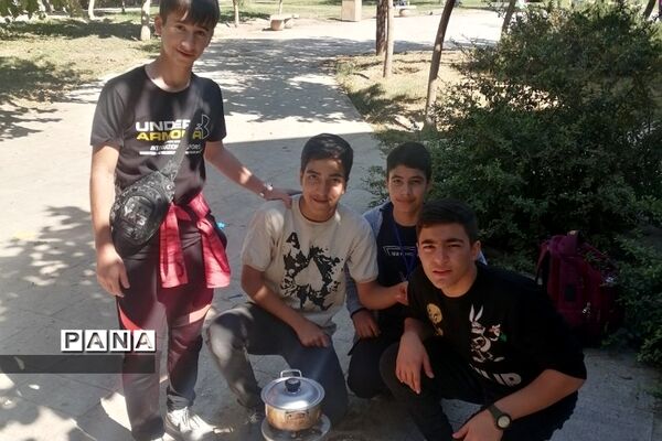 اردوی دانش‌آموزی در فرهنگ‌ سرای ولا ناحیه دو ری