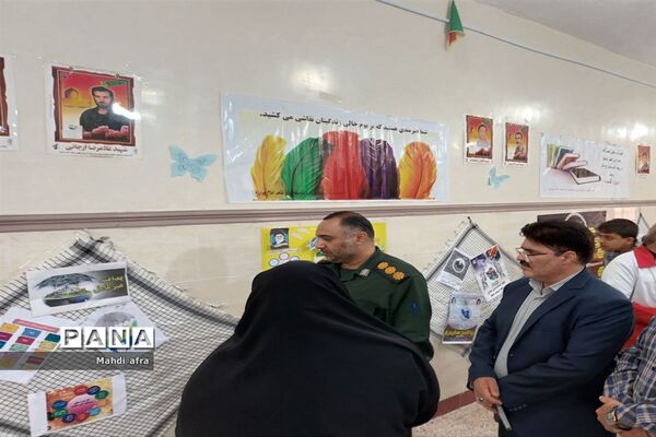 نمایشگاه پدافند غیر عامل در دبیرستان شاهد امام جواد ( ع)‌‌‌ بهبهان