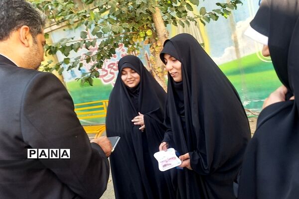 برگزاری رویداد مدرسه‌ای نو جهان در ناحیه 2 شهرری