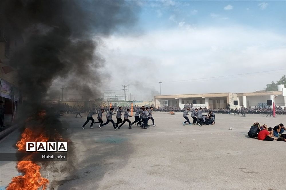 برگزاری مانور پدافند غیرعامل در دبیرستان شاهد امام جواد (ع) بهبهان