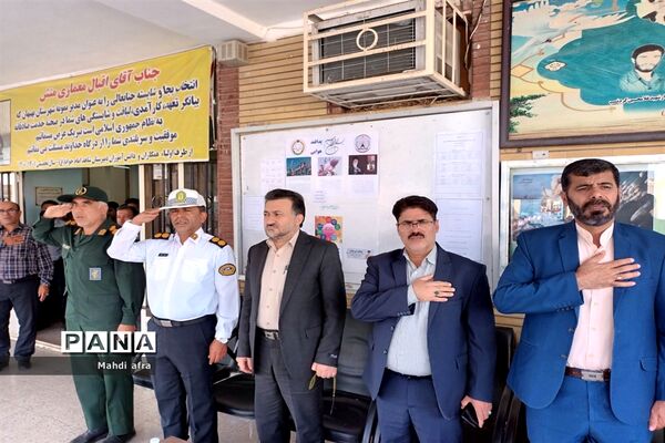برگزاری مانور پدافند غیرعامل در دبیرستان شاهد امام جواد (ع) بهبهان