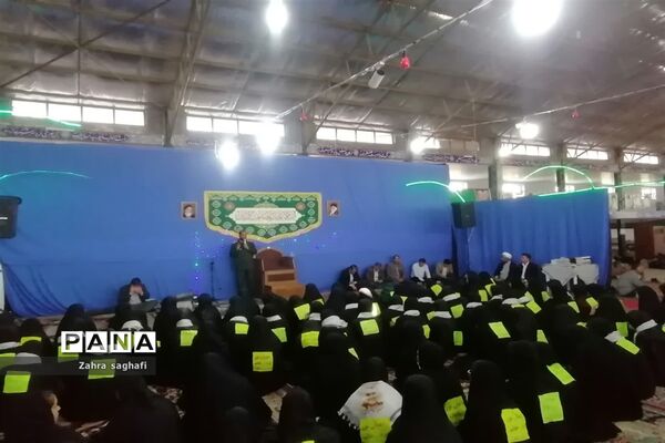 اعزام دانش‌آموزان دختر هرات و مروست به اردوی راهیان نور جنوب