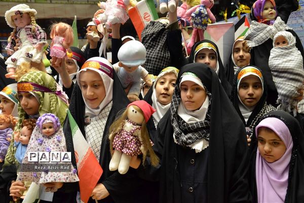 همایش ۱۰ هزار نفری نسل طوفان