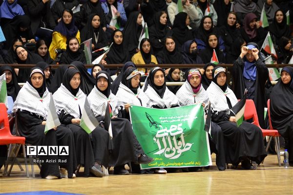 همایش ۱۰ هزار نفری نسل طوفان