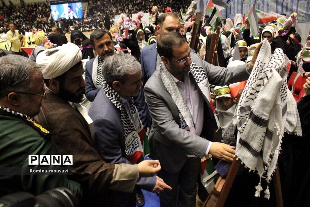 اجتماع بین‌المللی نسل طوفان
