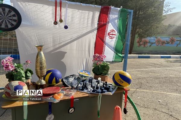 المپیاد ورزشی دورن‌مدرسه ای آموزشگاه شاهد فردوس بافق