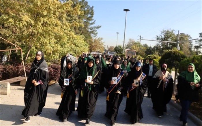 دانش‌آموزان مبلغان فرهنگ ایثار و شهادت ازسفر راهیان نور هستند/فیلم