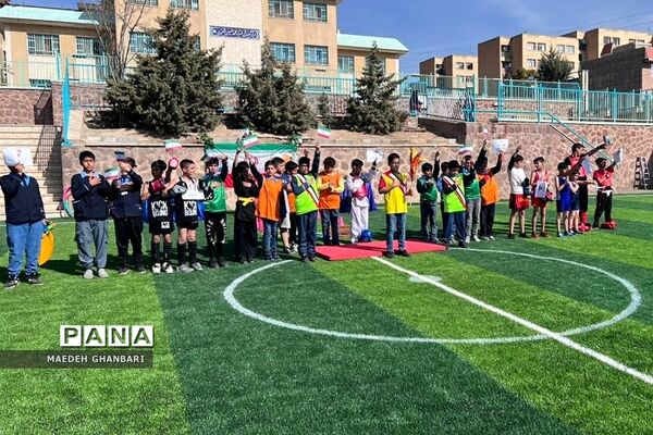 برگزاری المپیاد ورزشی درون‌مدرسه ای در مدرسه شهریار شهرستان‌پردیس