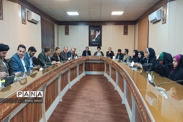 تجلیل از عوامل باکس خبری جوانه در روز نوجوان