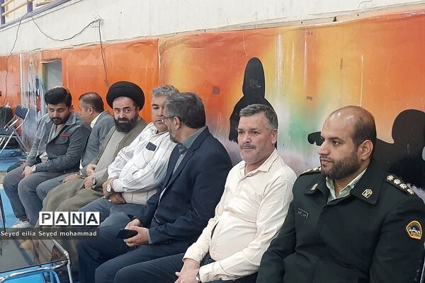 برگزاری مسابقات والیبال به‌مناسبت هفته فرهنگی در قیامدشت