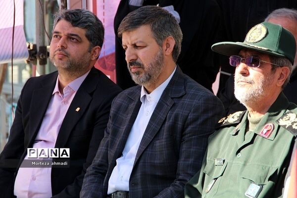 بزرگداشت روز سازمان بسیج دانش‌آموزی و افتتاحیه اردوهای راهیان‌نور