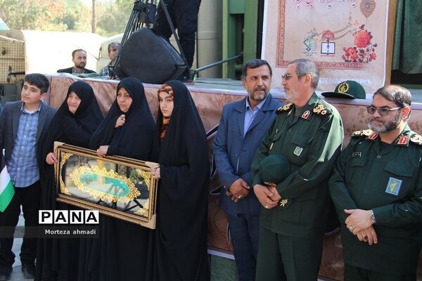 بزرگداشت روز سازمان بسیج دانش‌آموزی و افتتاحیه اردوهای راهیان‌نور