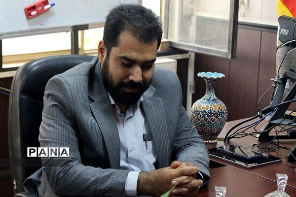 آیین تکریم و معارفه مدیر سازمان دانش‌آموزی شهرستان‌های استان تهران